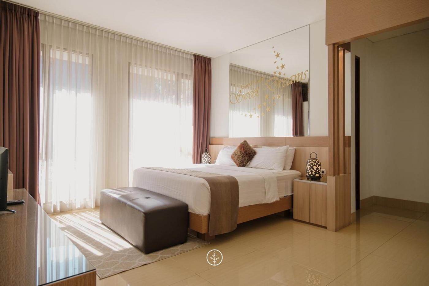 Narwastu Hill View Villa 6 Bedrooms With A Private Swimming Pool 반둥 외부 사진