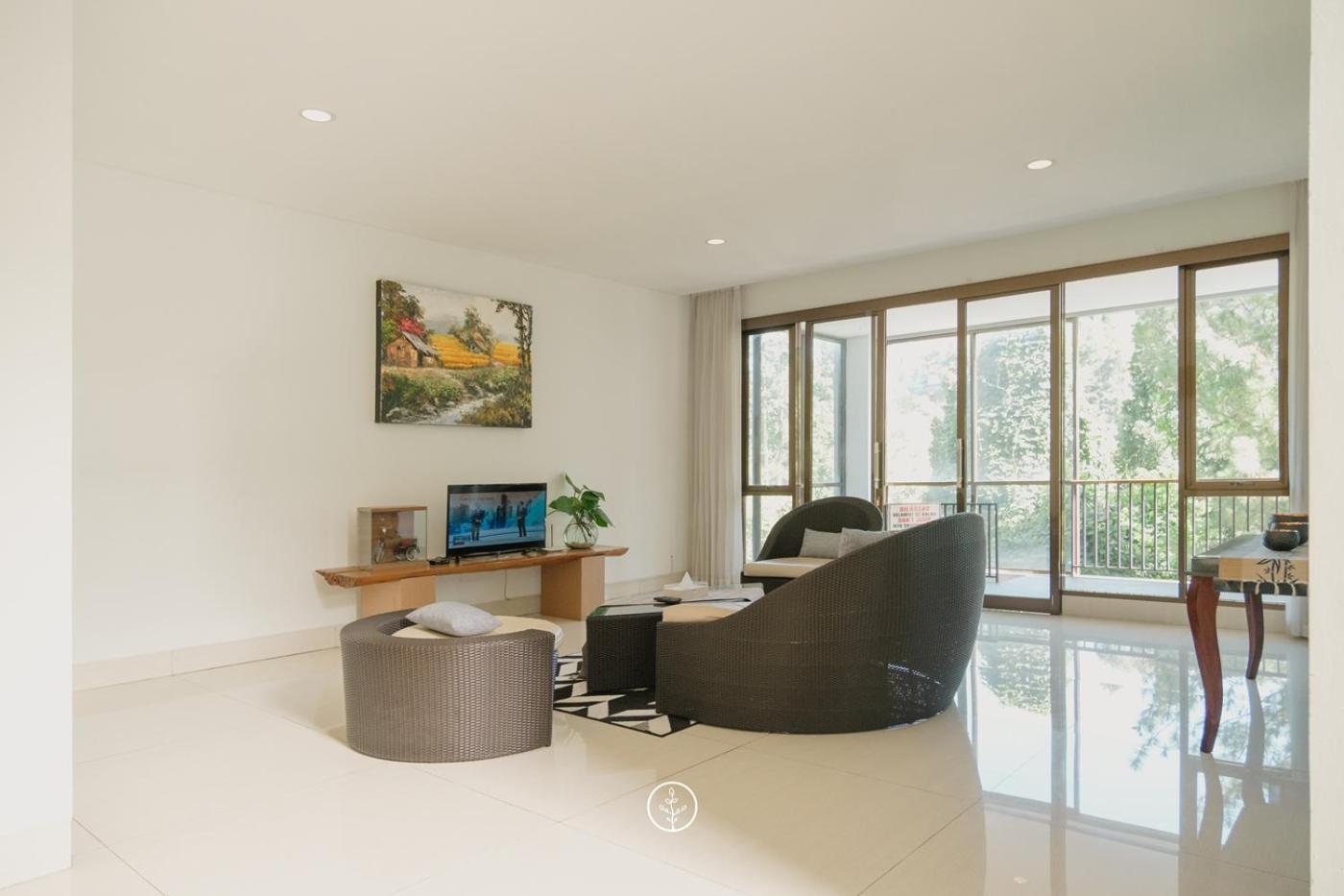Narwastu Hill View Villa 6 Bedrooms With A Private Swimming Pool 반둥 외부 사진